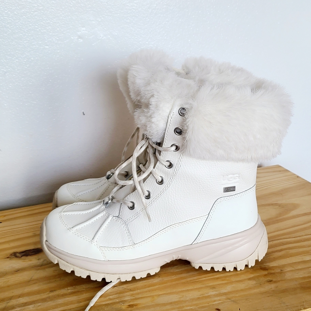 UGG White Fur-Lined Winter Boots